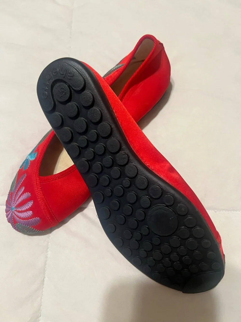 Red Embroidered Satin Slip-On Flats from China - Picture 4 of 4